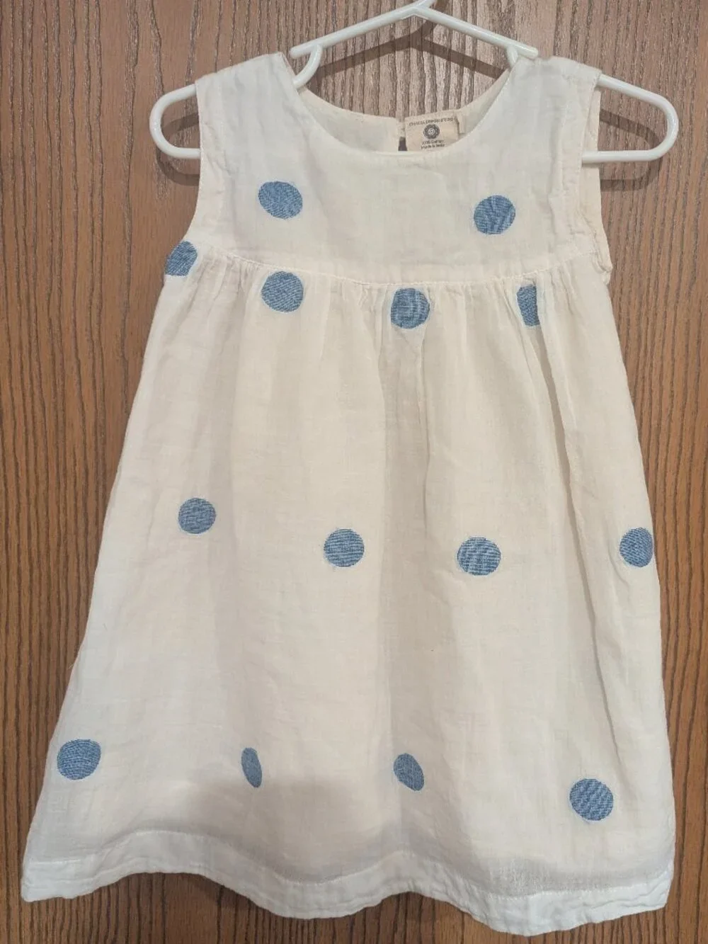 Chakra Design sleeveless polka